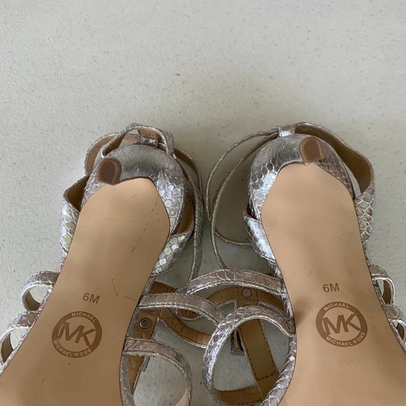 MICHAEL Michael Kors Silver Snake Open Toe Strappy Heeled Sandals Women's US 6M - Picture 7 of 7